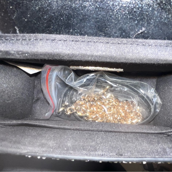 Dazzling Silver Rhinestone Clutch - Picture 5 of 5